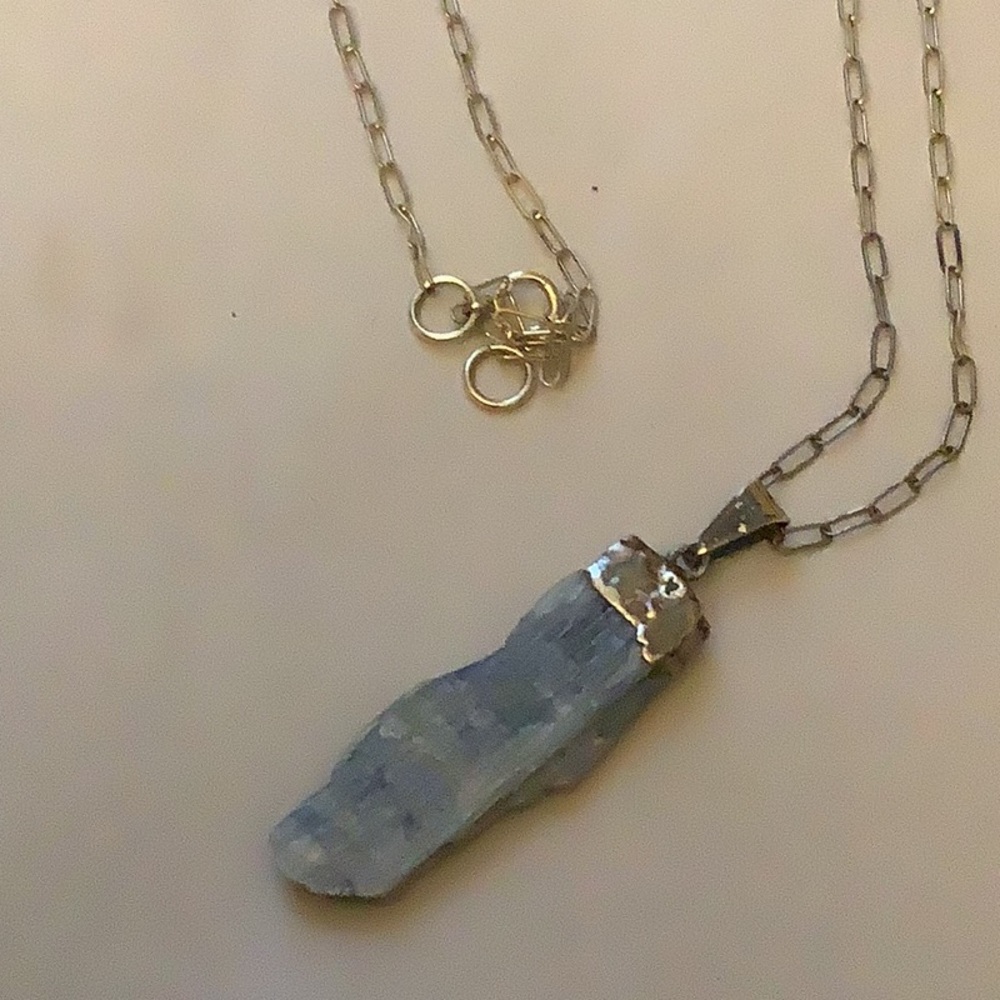 Silver Necklace with Blue geo Pendant 28 inch long - Picture 3 of 4